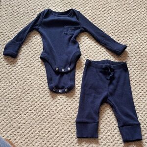 Baby GAP. Navy Blue Baby Bodysuit and Pants Set